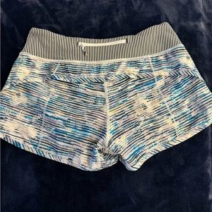 Lulu lemon gym shorts XS